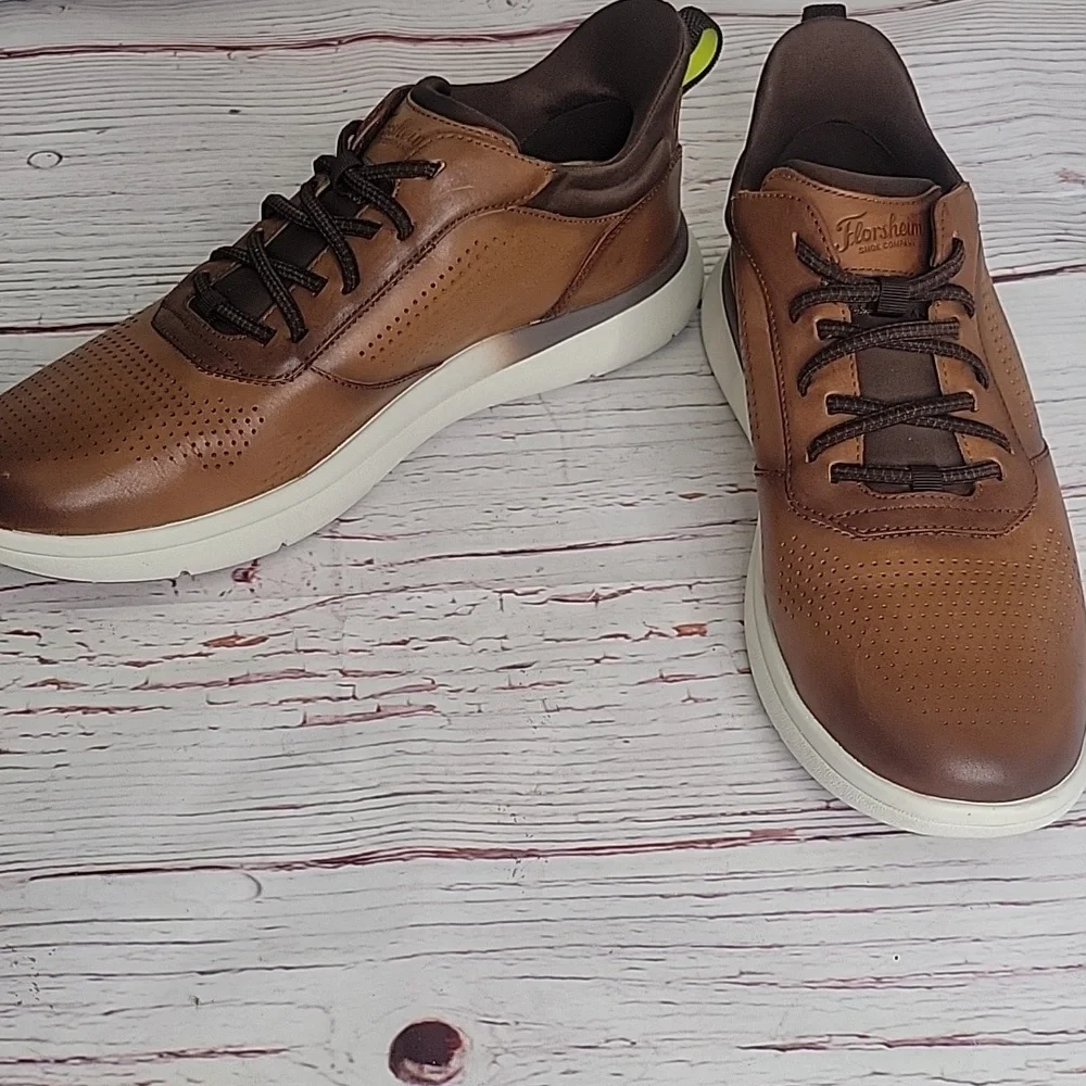 Florsheim Fleet Brown Leather Men's Sneakers Size 12W